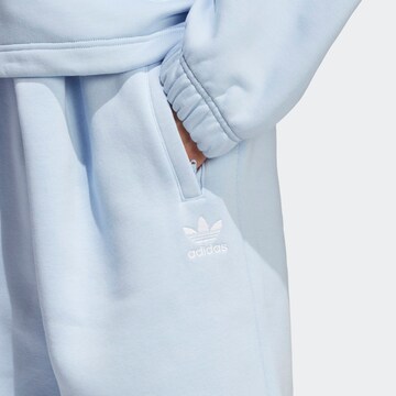 ADIDAS ORIGINALS Normalny krój Spodnie 'Trefoil Essentials' w kolorze niebieski