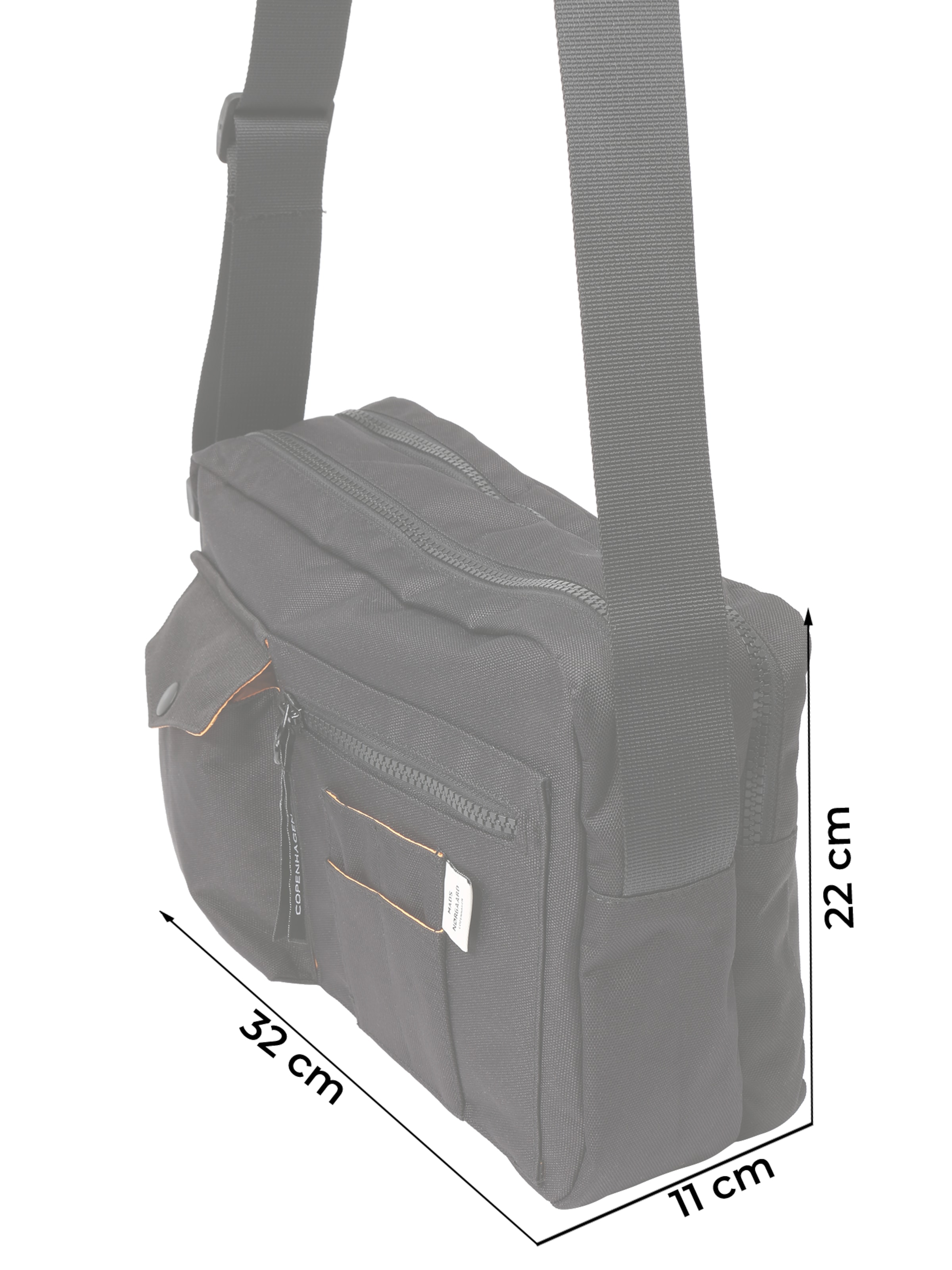 MADS NORGAARD COPENHAGEN Válltáska 'Bel One Cappa' - fekete