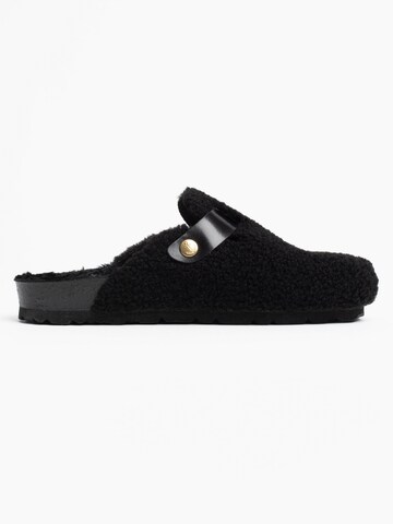 Bayton Clogs 'Kazan' in Black