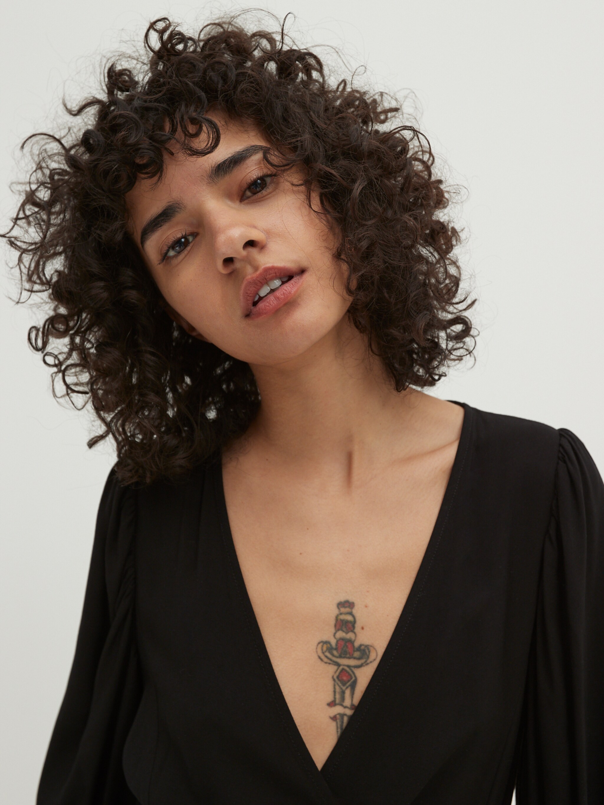 EDITED Produits Robe 'Gemma' noir