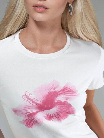 T-shirt Hiccup en blanc