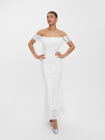 VERO MODA Dress 'Windy' in White: front