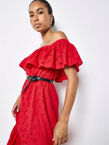 Apricot Dress ' ' in Red