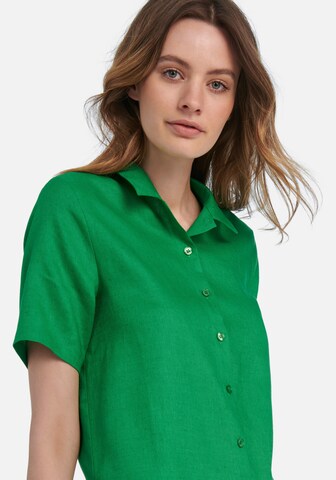 Peter Hahn Shirt Dress in Green