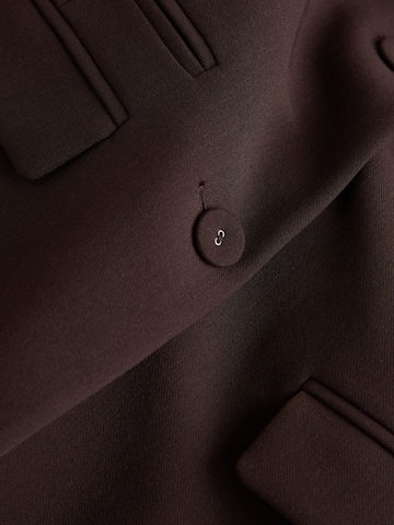 Next Blazer in Braun