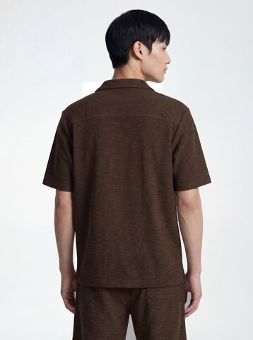 Regular fit Cămașă de la TRAPP pe maro