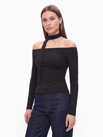 ABOUT YOU Shirt 'Jo' in Schwarz: Vorderseite