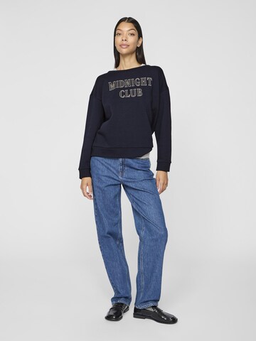 VILA Sweatshirt in Blauw
