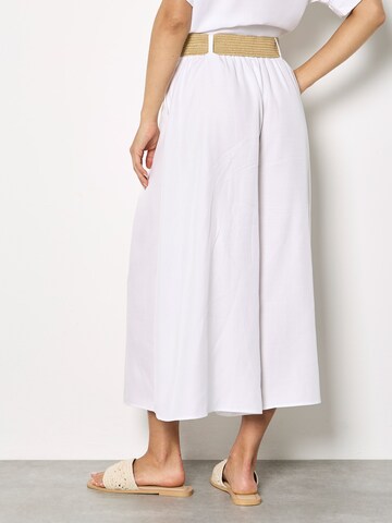 Flared Pantaloni di Apricot in bianco