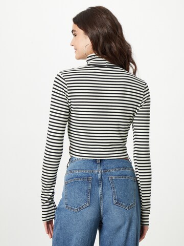 LEVI'S ® Футболка 'Oriel Turtleneck' в Черный