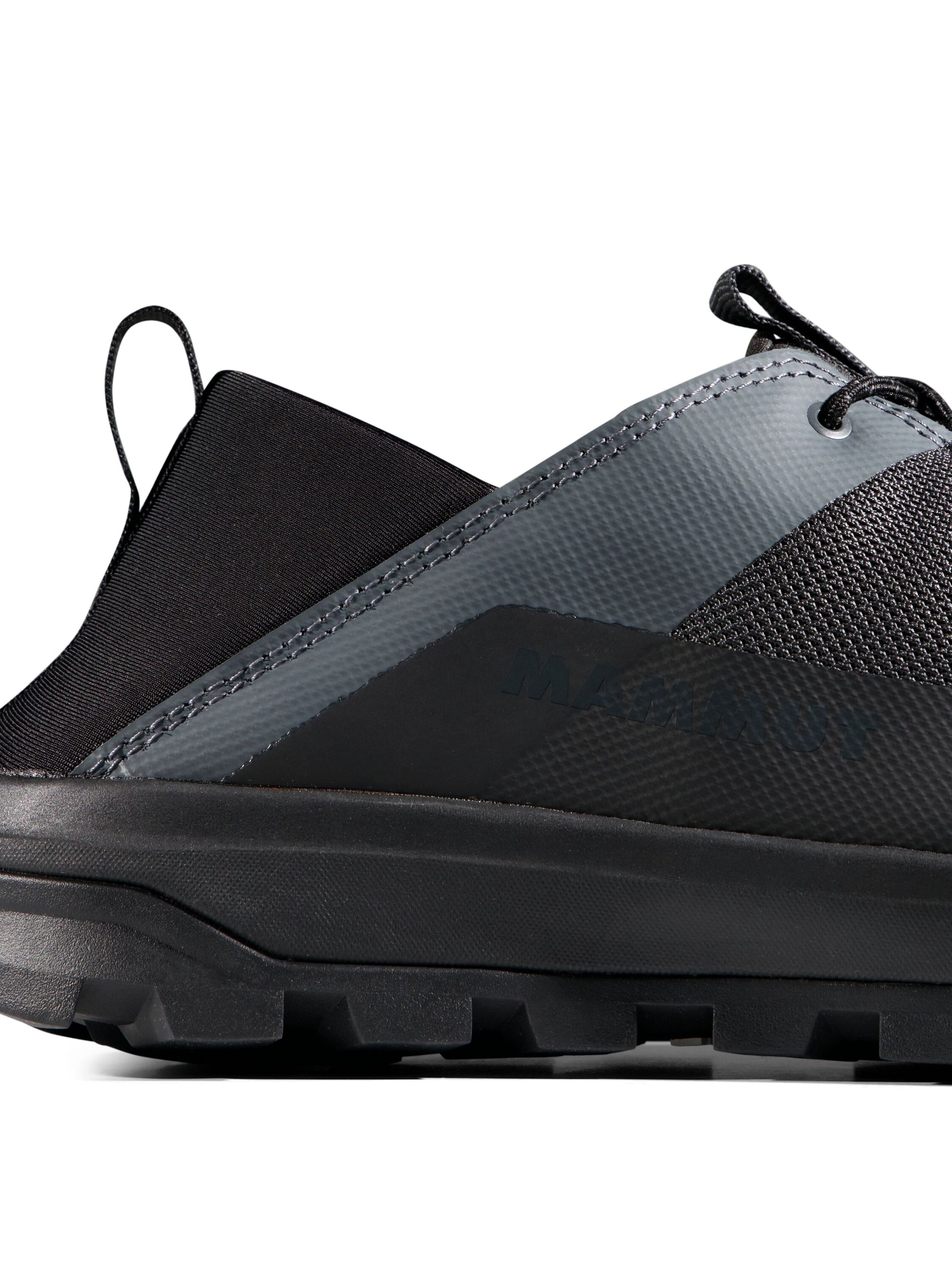 MAMMUT Flats 'Alnasca' in Black
