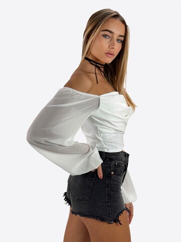 Elara Bluse in Weiß