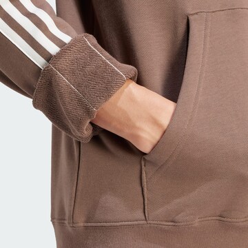 ADIDAS ORIGINALS Sweatshirt 'Classic' in Braun