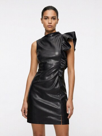 Rochie 'Eco Leather Asymmetrical Mini Dress With Ruffle' de la AVENUE N°29 pe negru: față
