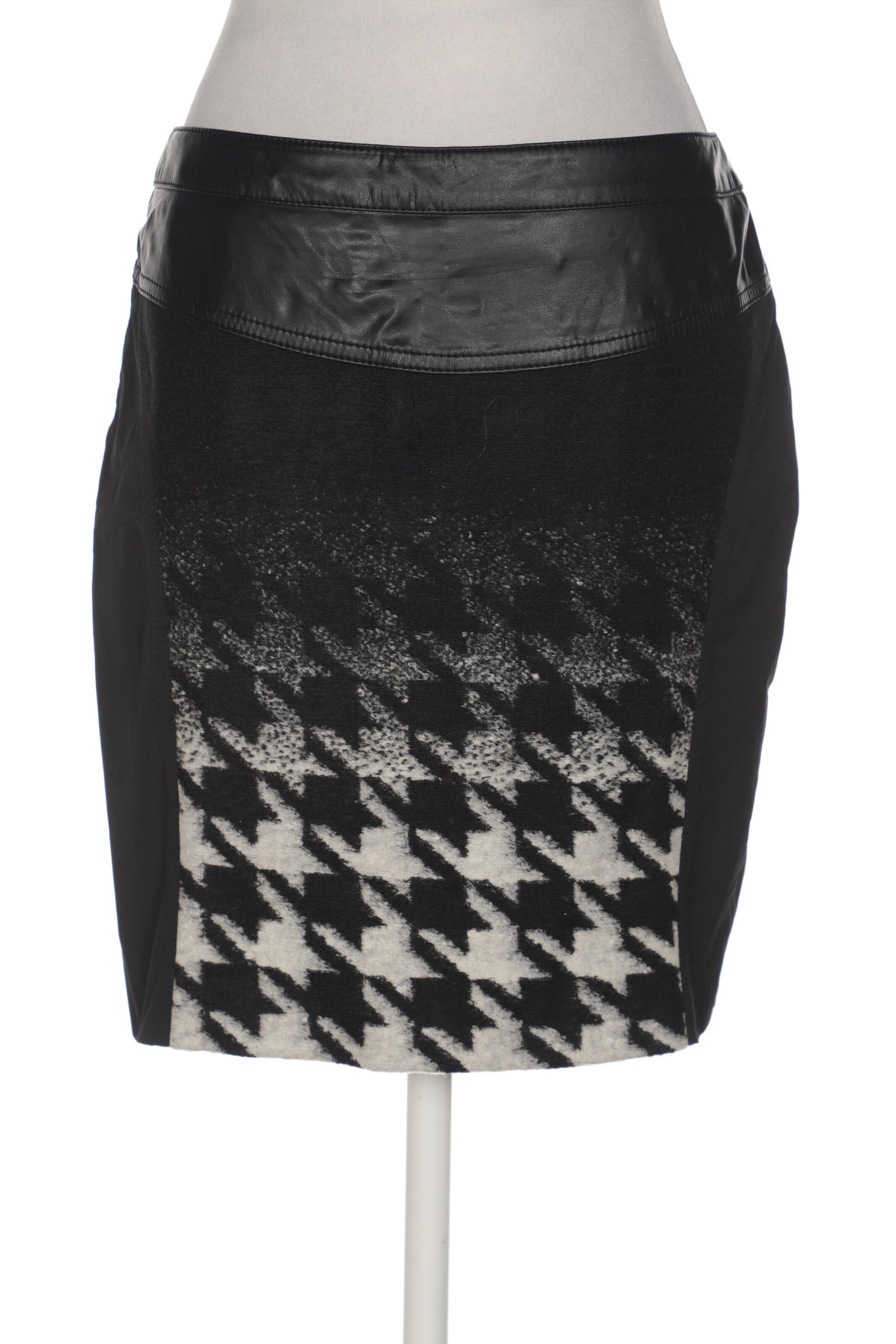 heine Skirt in S in Black: front