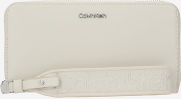 Calvin Klein Plånbok 'Gracie' i beige: framsida