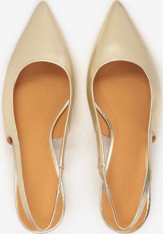 Kazar Pumps in Gold