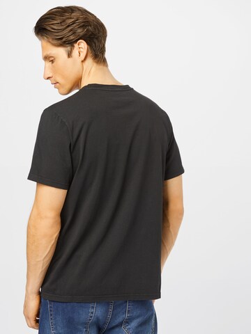 T-Shirt 'Roy Enter Infinity' Nudie Jeans Co en noir