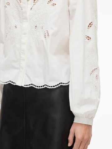 ROUGE EDIT Blouse in White