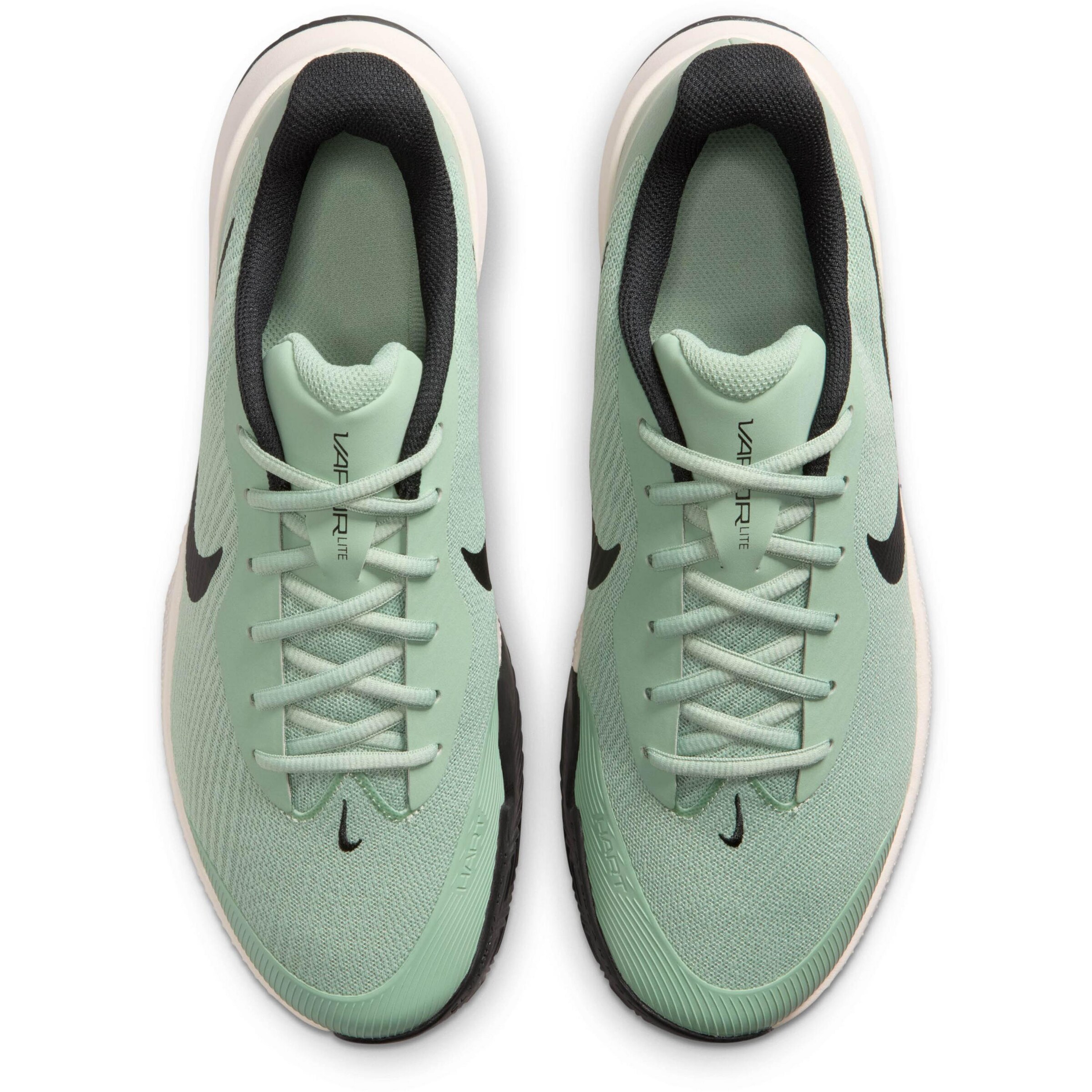 NIKE Laufschuh in Grün