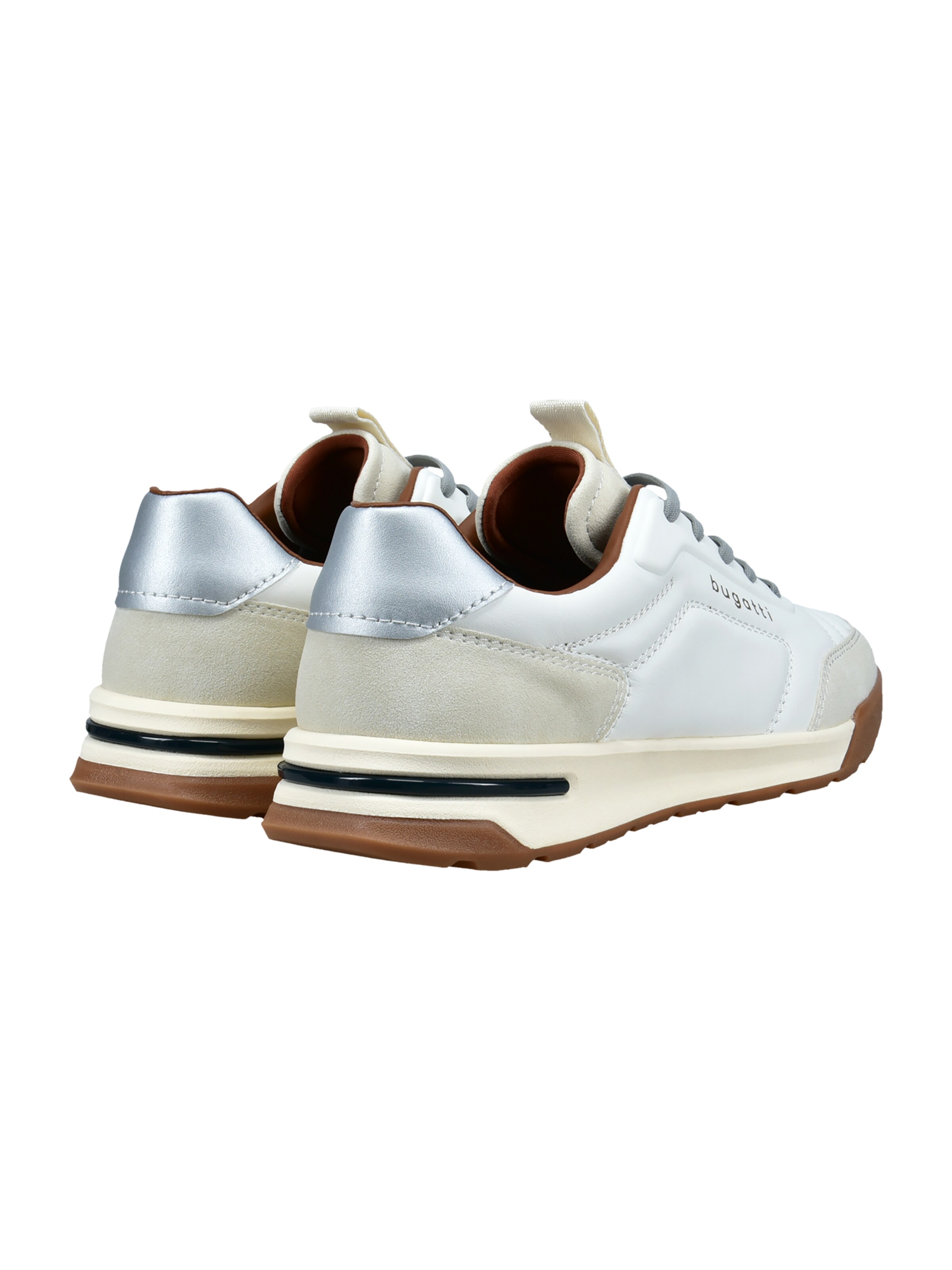 bugatti Σνίκερ χαμηλό σε λευκό