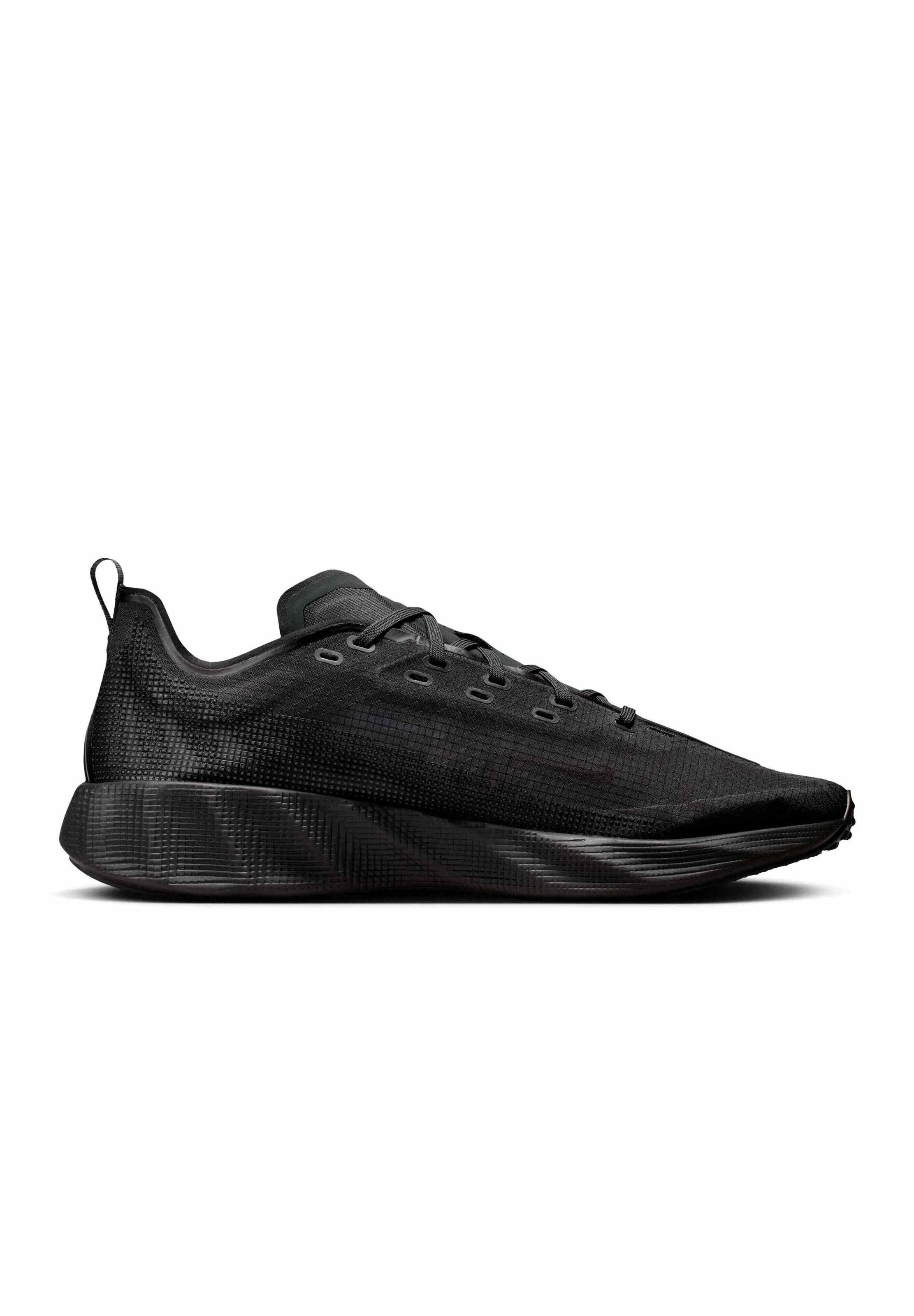Nike Sportswear Låg sneaker 'AVA X' i svart