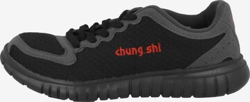 CHUNG SHI Sneaker 'Duflex' in Schwarz