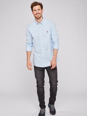 U.S. POLO ASSN. Slim Fit Skjorte 'Esmar' i blå: forside