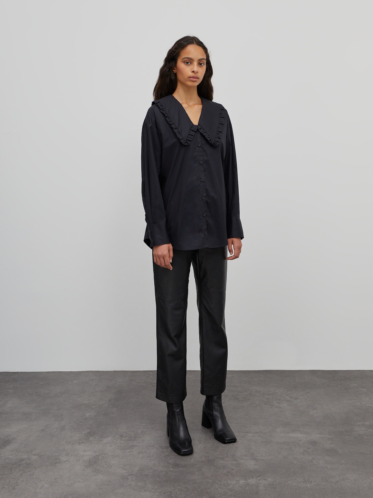 EDITED Produkte Bluse 'Raquel' schwarz