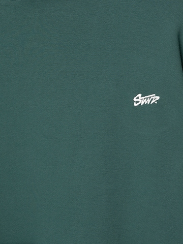 Pull&Bear Sweatshirt 'STWD' in Green