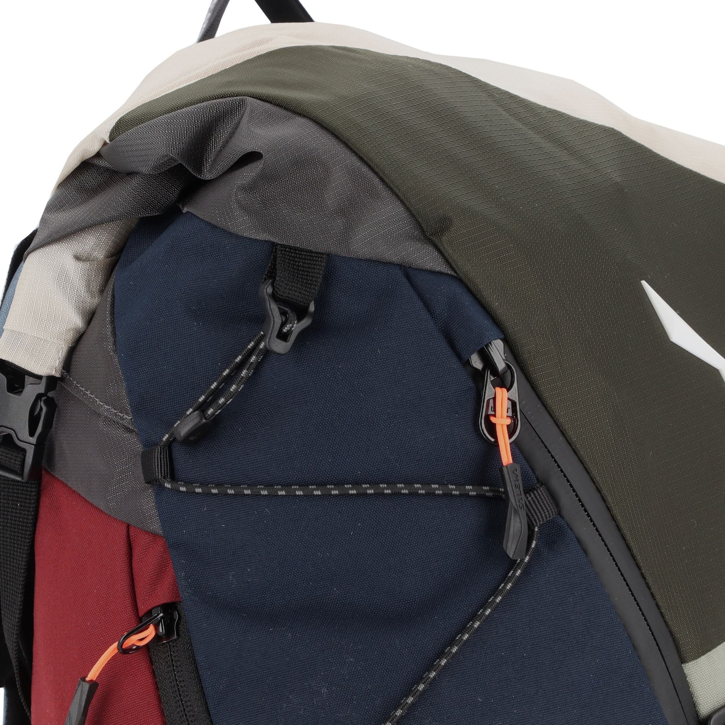 Zaino sportivo 'Puez 32 +5' di SALEWA in colori misti