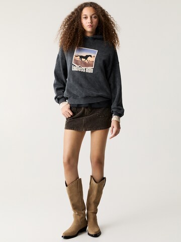 Pull&Bear Sweatshirt in Grau