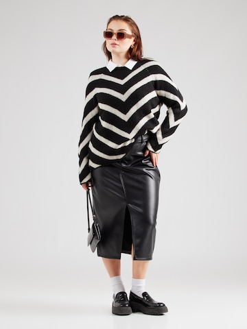 ONLY Carmakoma - Jersey 'CAREliza' en negro