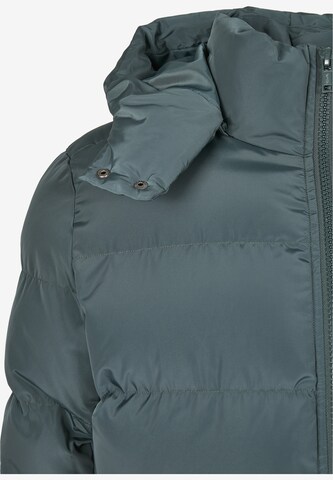 Urban Classics Winter Jacket in Green