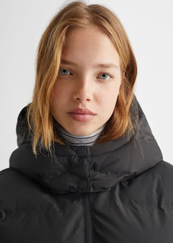 juoda MANGO TEEN Žieminė striukė 'Lina'