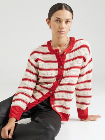 SISTERS POINT Knit Cardigan 'HOMA' in Red: front