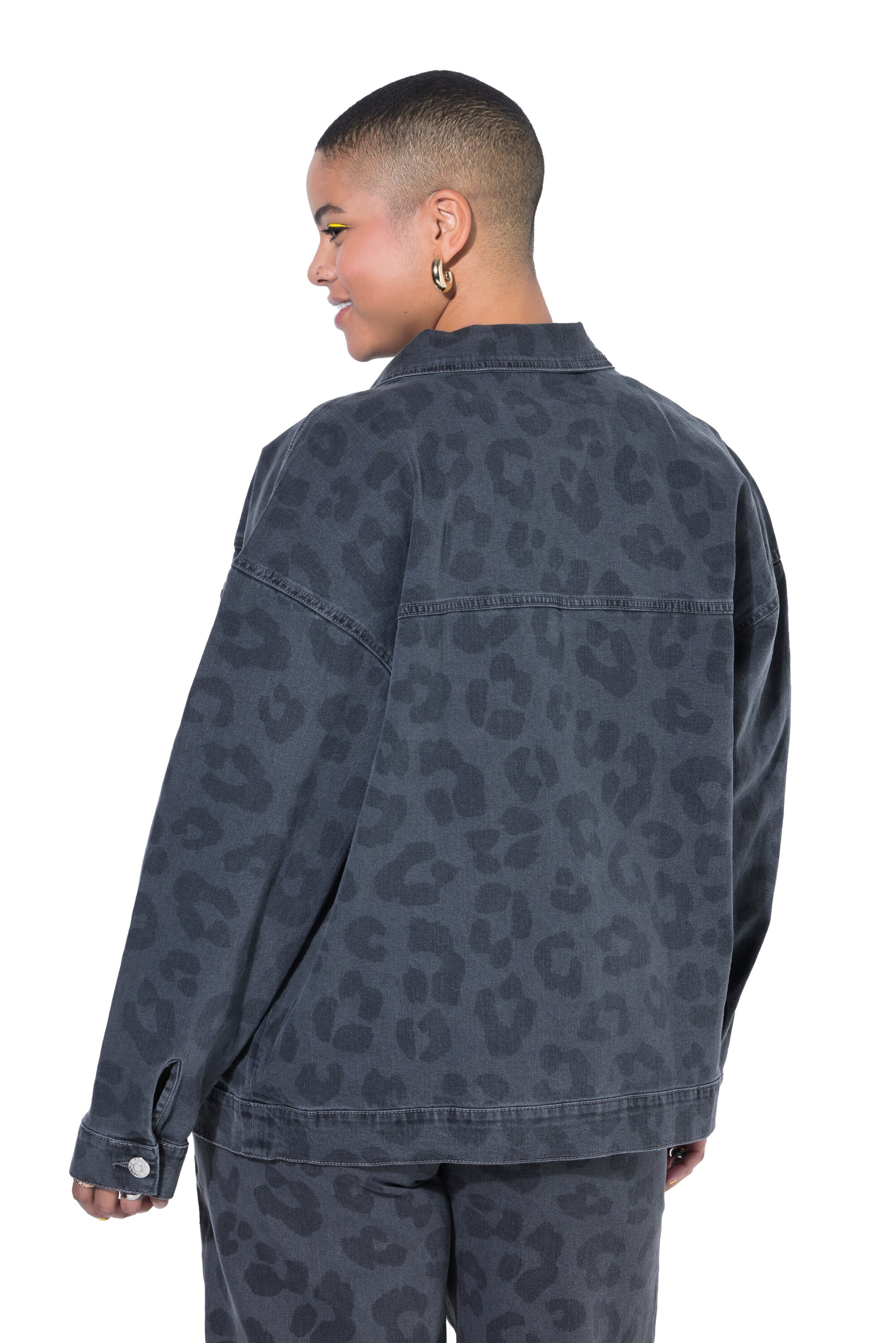 Studio Untold Jacke in Grau