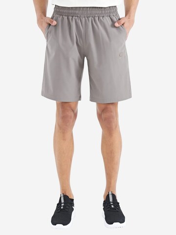 Pantalon de sport 'Aktive Unterteile' Tommy Life en gris : devant