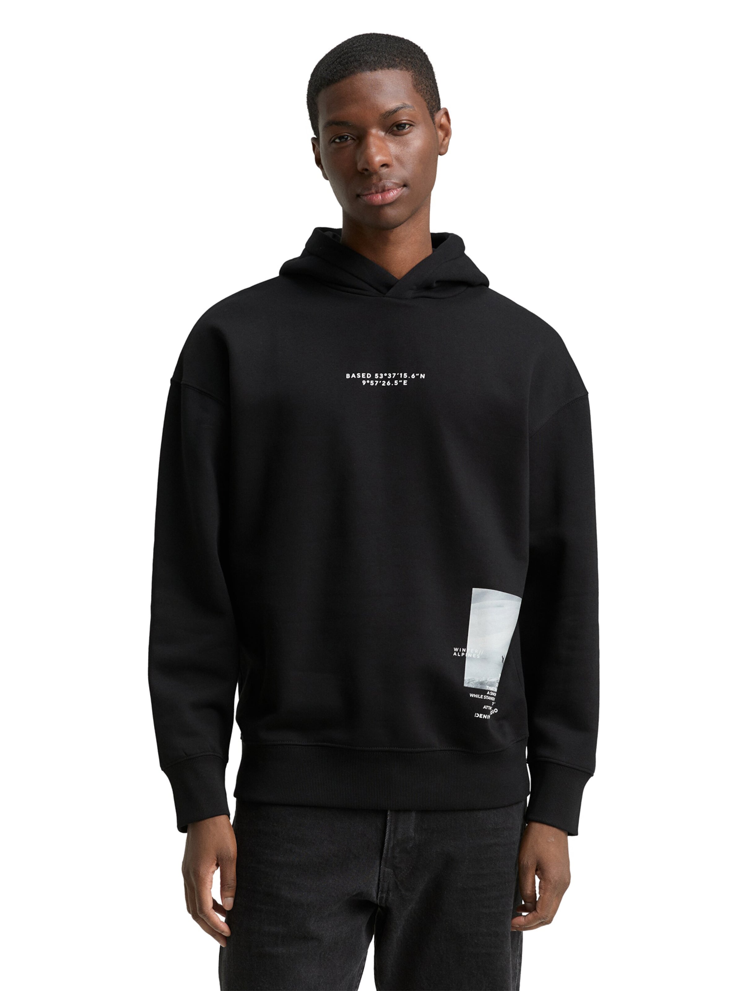 TOM TAILOR DENIM Свитшот в Черный: спереди