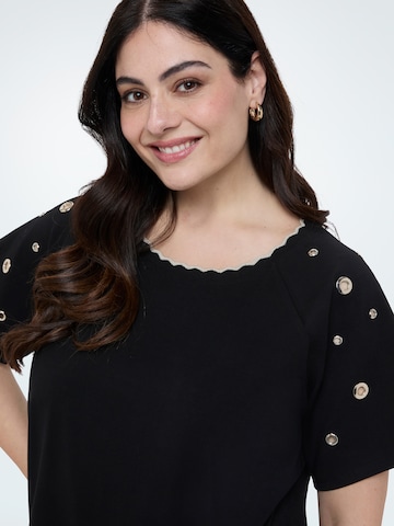 Fiorella Rubino - Top en negro