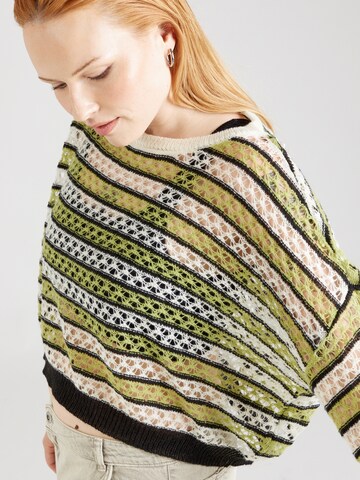 Pull-over 'NMLOUIS' Noisy May Curve en noir