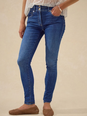 Skinny Jean Next en bleu : devant