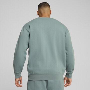 PUMA Sweatshirt 'Essentials' in Green