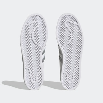 Baskets basses 'Superstar' ADIDAS ORIGINALS en blanc