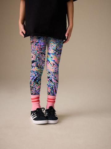 Next Skinny Housut värissä monivärinen: etupuoli