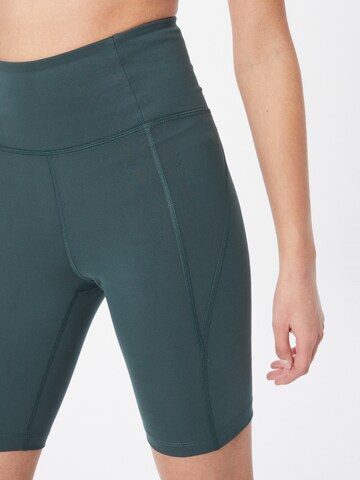 Girlfriend Collective Skinny Workout Pants in Green