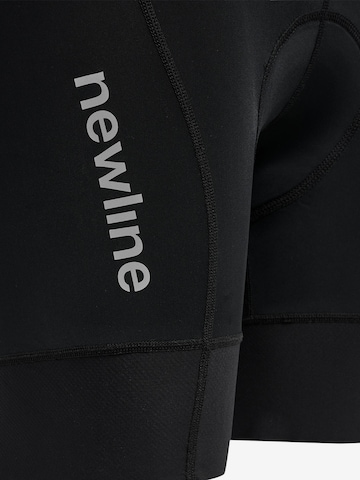 Regular Pantalon de sport Newline en noir