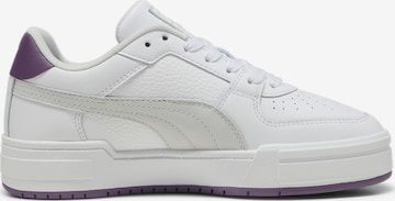 Baskets basses 'CA Pro Classic' PUMA en blanc