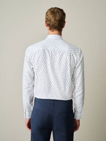 Next Regular fit Ing - fehér