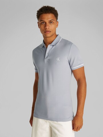 Calvin Klein Jeans T-shirt i blå: framsida
